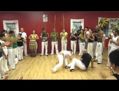 Capoeira Brasil Tempe grubundan 1 saatlik roda videosu